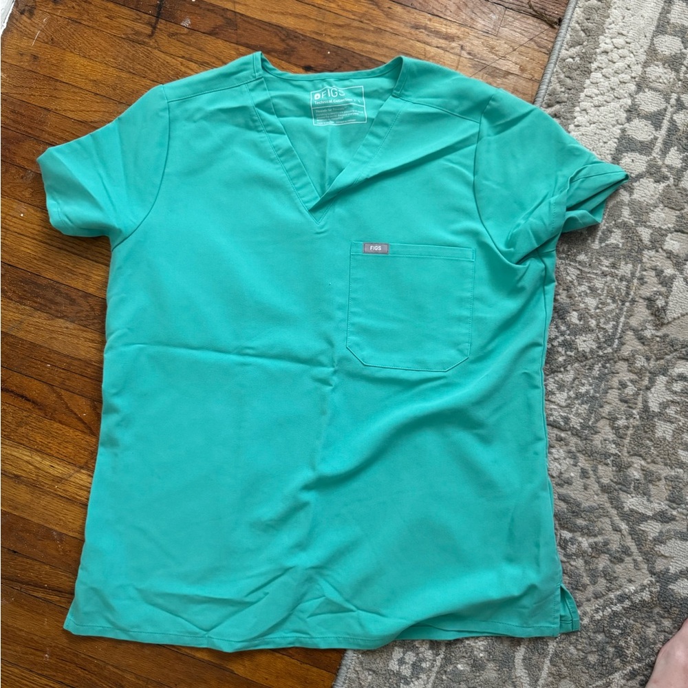 Figs Catarina surgical green Scrub Top
